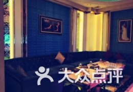 华是娱乐会所,奢华体验，尽享非凡之夜